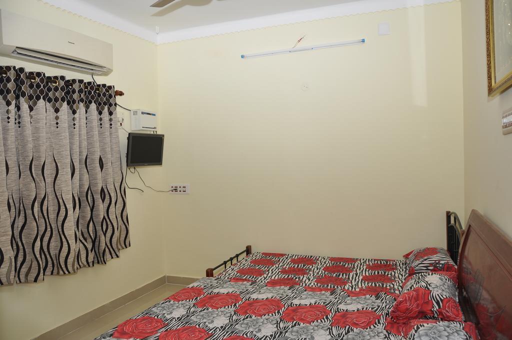 Srirangam Homestay Tiruchirappalli Exterior foto
